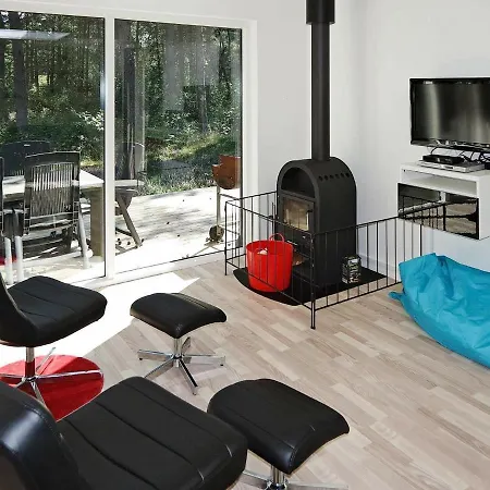 6 Person In Hadsund Tatil Evi Odde
