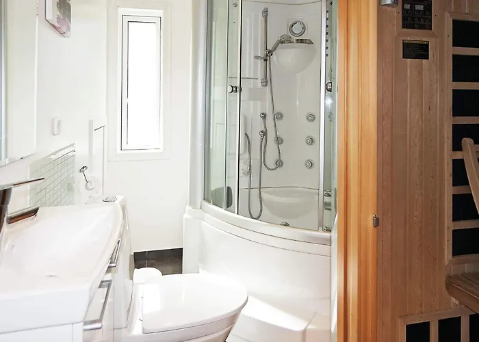 Дом отдыха 6 Person In Hadsund-by Traum *